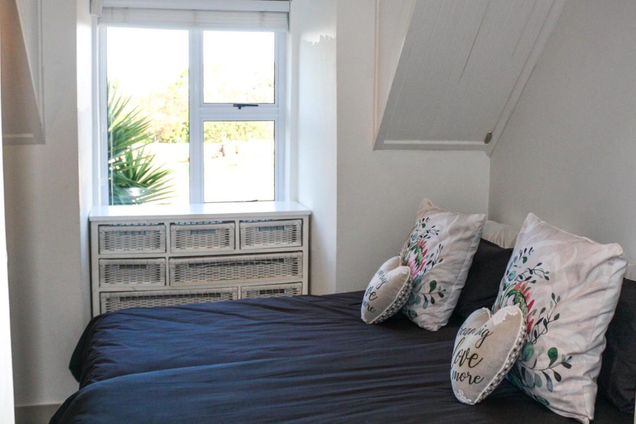 Jade Equestrian Lägenhet Port Elizabeth Exteriör bild